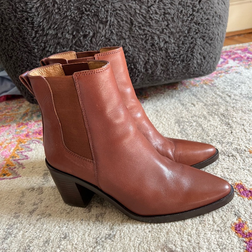 Madewell Elspeth Chelsea Boot in Apple Butter